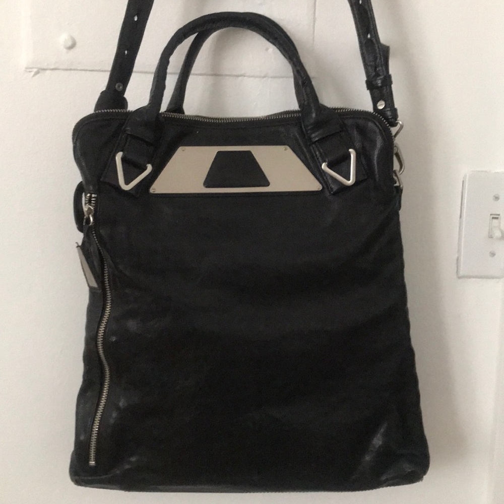 Kenneth Cole north south bag